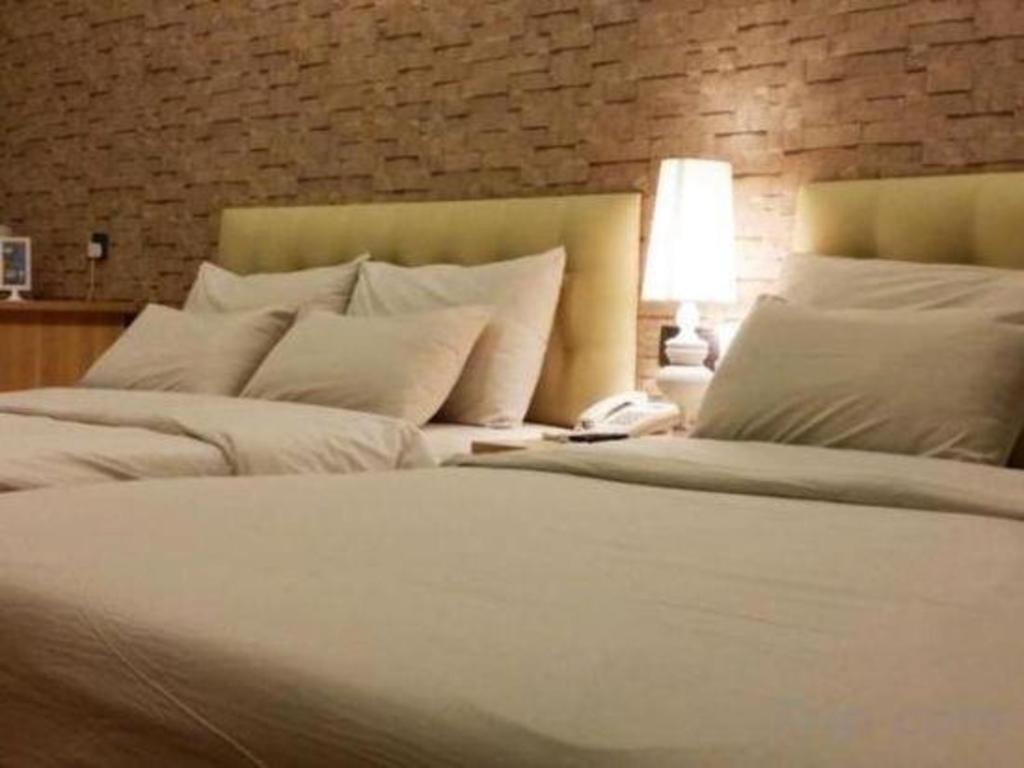 I-Hotel @ Johor Bahru Buitenkant foto