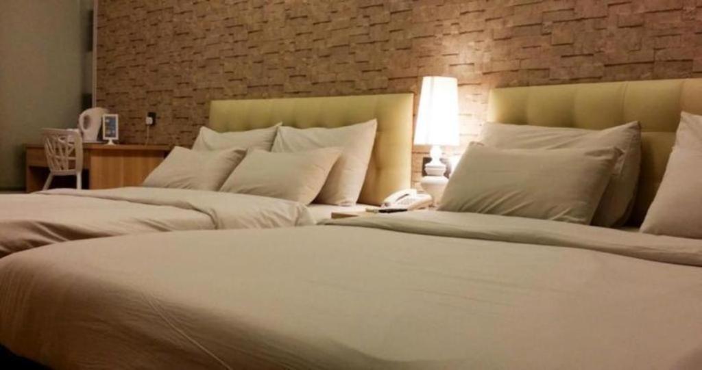 I-Hotel @ Johor Bahru Buitenkant foto