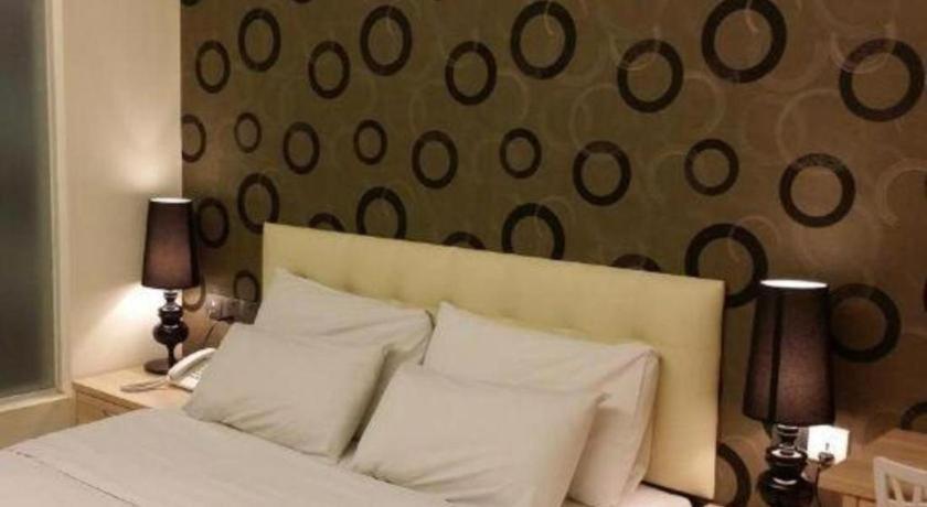 I-Hotel @ Johor Bahru Buitenkant foto